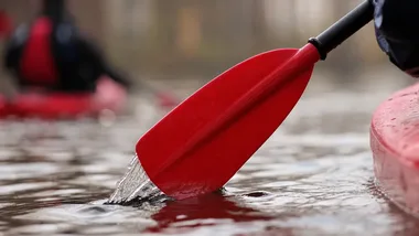 Pętla kędzierzyńska pokonana. Kajakarze oglądali miasto z poziomu wody