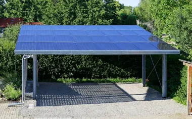 Obraz do artykułu: Magazyn energii w blaszanym garażu wymaga dobrego miejsca. Temperatura ma znaczenie