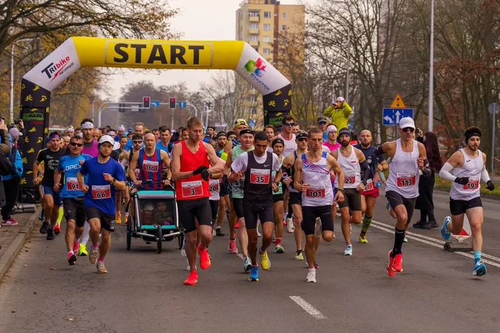 Grafika promocyjna wydarzenia XXIV Maraton Odrzański i II Półmaraton Odrzański — Kędzierzyn-Koźle, 15 listopada 2026