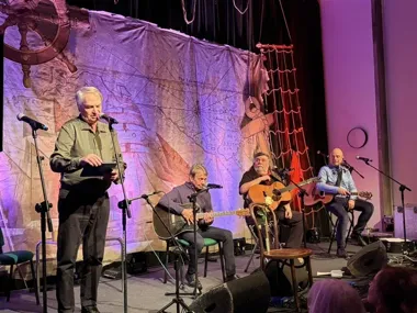 Szanty znów rozkołysały Koźle i przypomniały, że Odra lubi morskie historie