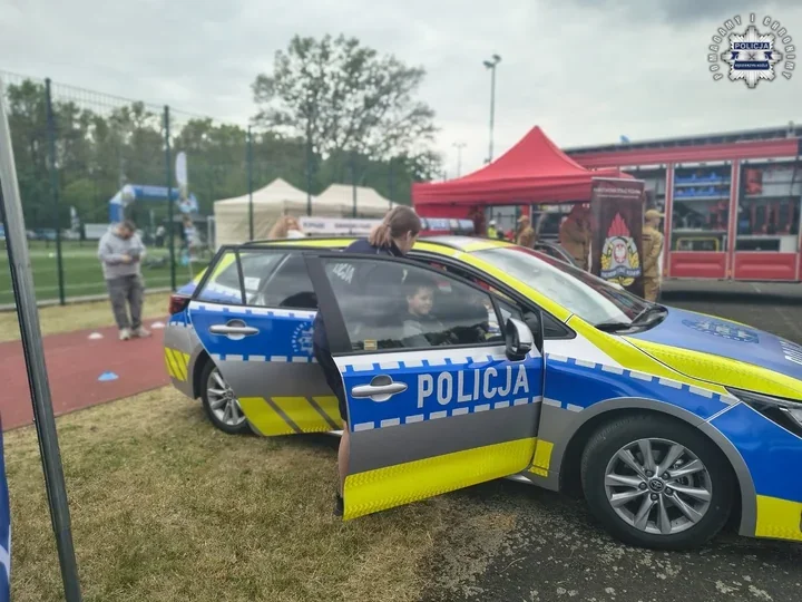 Siedem meczów, dwa pikniki i zero wpadek - policjanci mieli pełne ręce pracy