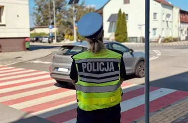 Koniec wakacji oznacza większy ruch. Policja z Kędzierzyna-Koźla ostrzega