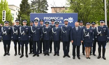 Cztery szable generalskie i historyczna promocja opolskich policjantów
