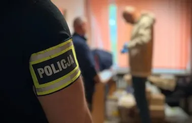 W kędzierzyńsko-kozielskim garażu rozładowywali podróbki - wpadli na gorącym uczynku