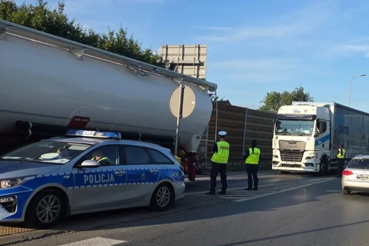Sprawdzili blisko 1000 kierowców. Czterech jechało po alkoholu