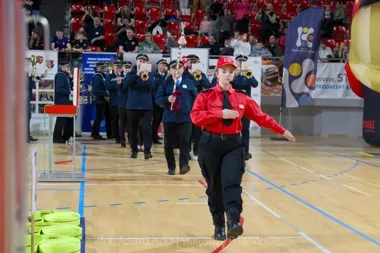 Strażacka halówka rozgrzała halę w Kędzierzynie-Koźlu do czerwoności