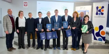 Młodzi mechatronicy ze ZSTiO świętują ogólnopolski sukces i budują drogę na politechniki